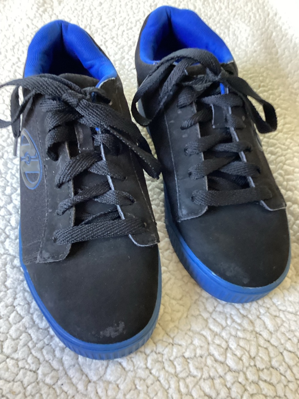 Heelys Roller Shoes, Black & Royal Blue, Suede & Canvas, Youth Size 5 Unisex